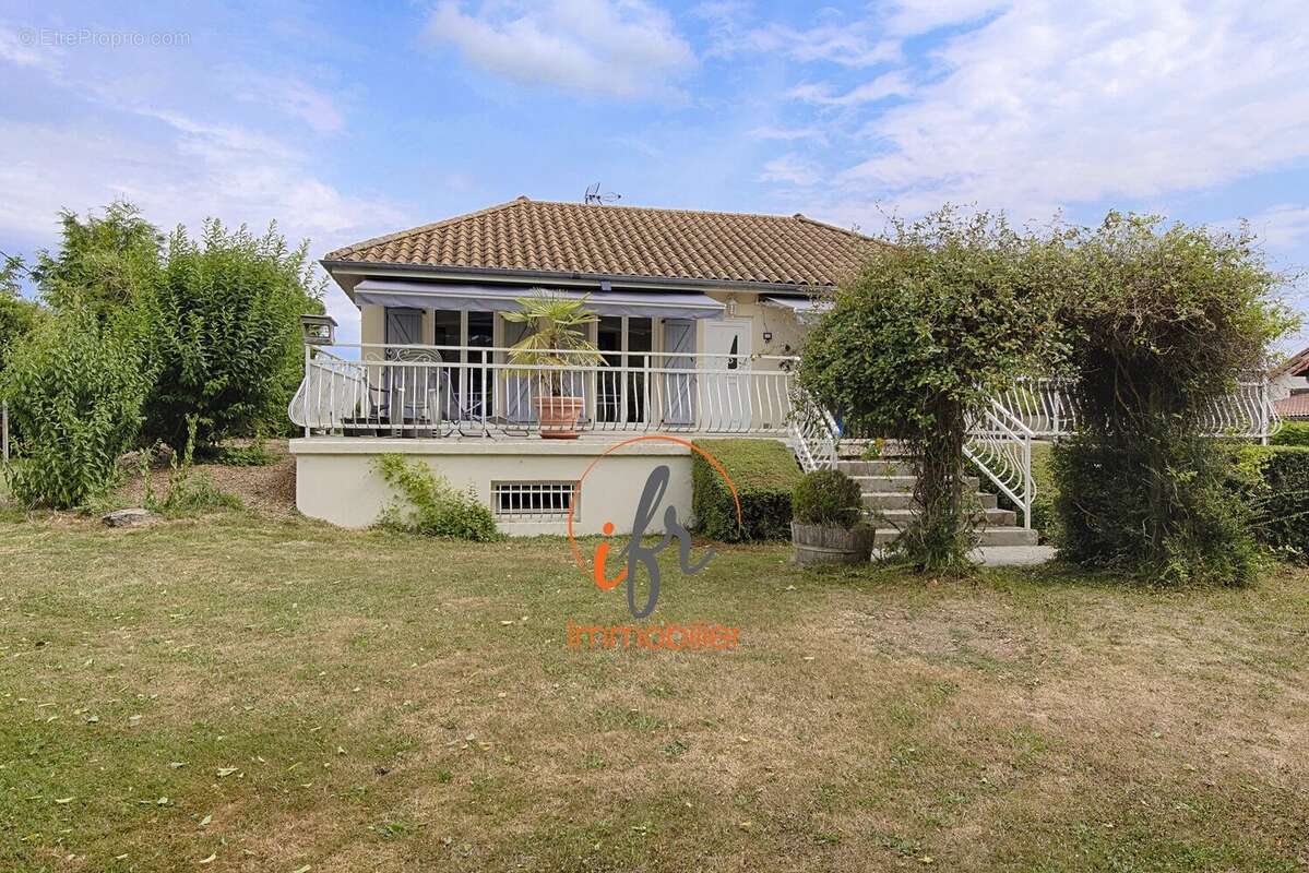 Maison à SAINT-ANDRE-LE-GAZ