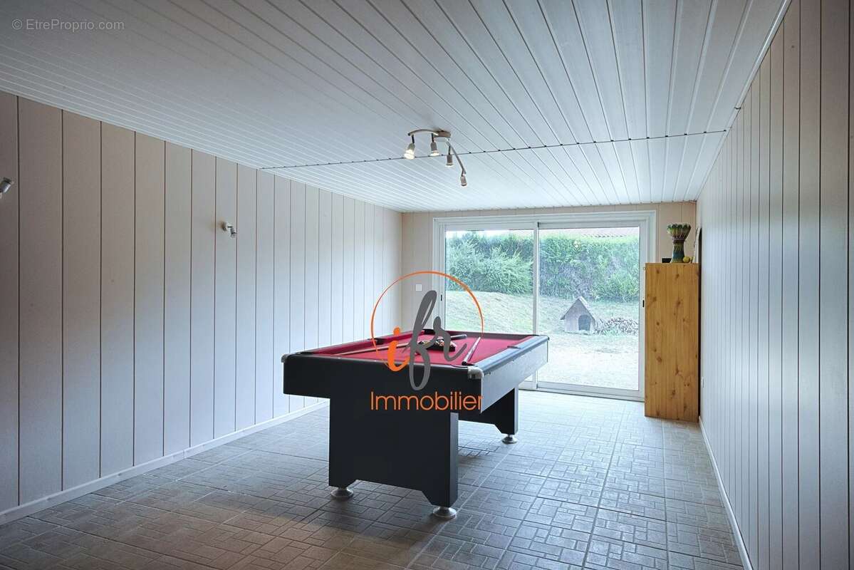 Maison à SAINT-ANDRE-LE-GAZ