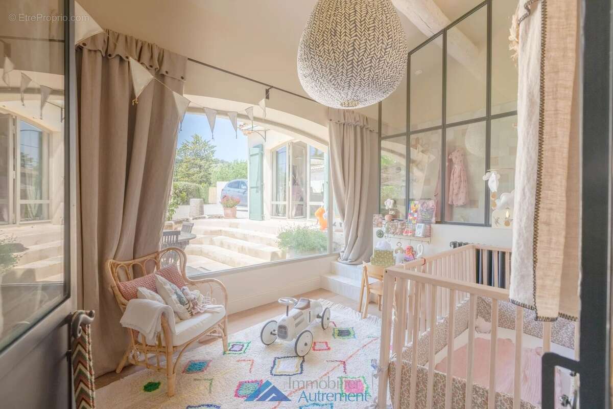 Maison à LE THOLONET