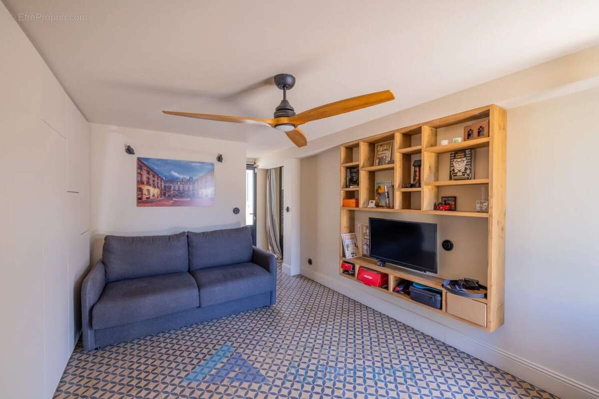 Maison à LE THOLONET