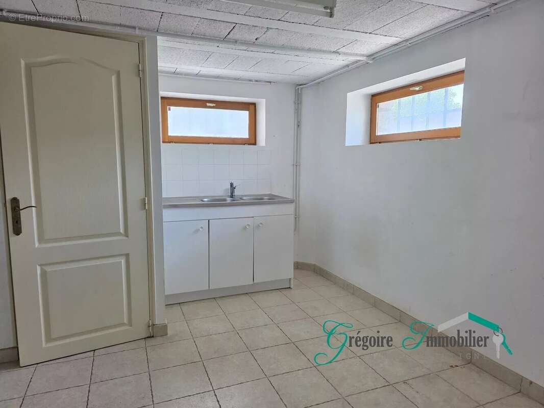 Maison à MONTIGNY-SUR-LOING