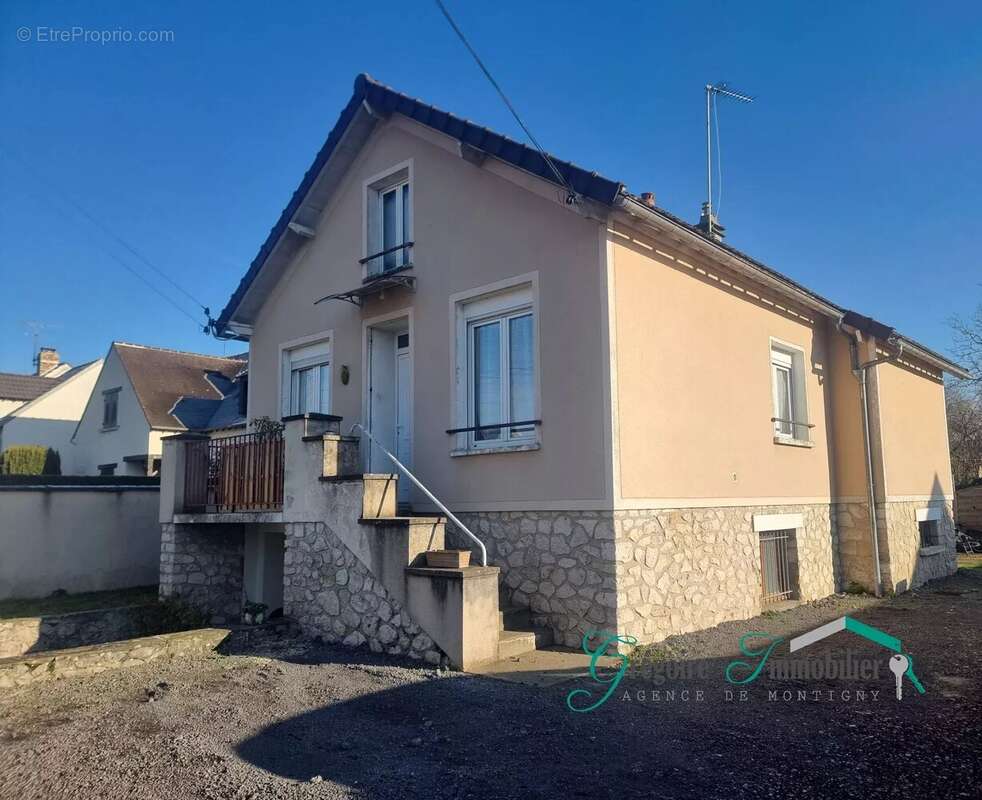Maison à MONTIGNY-SUR-LOING