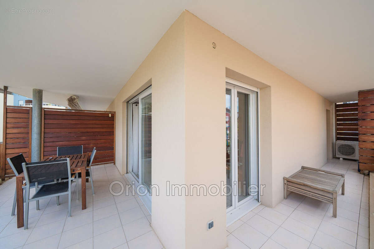 Appartement à MANDELIEU-LA-NAPOULE