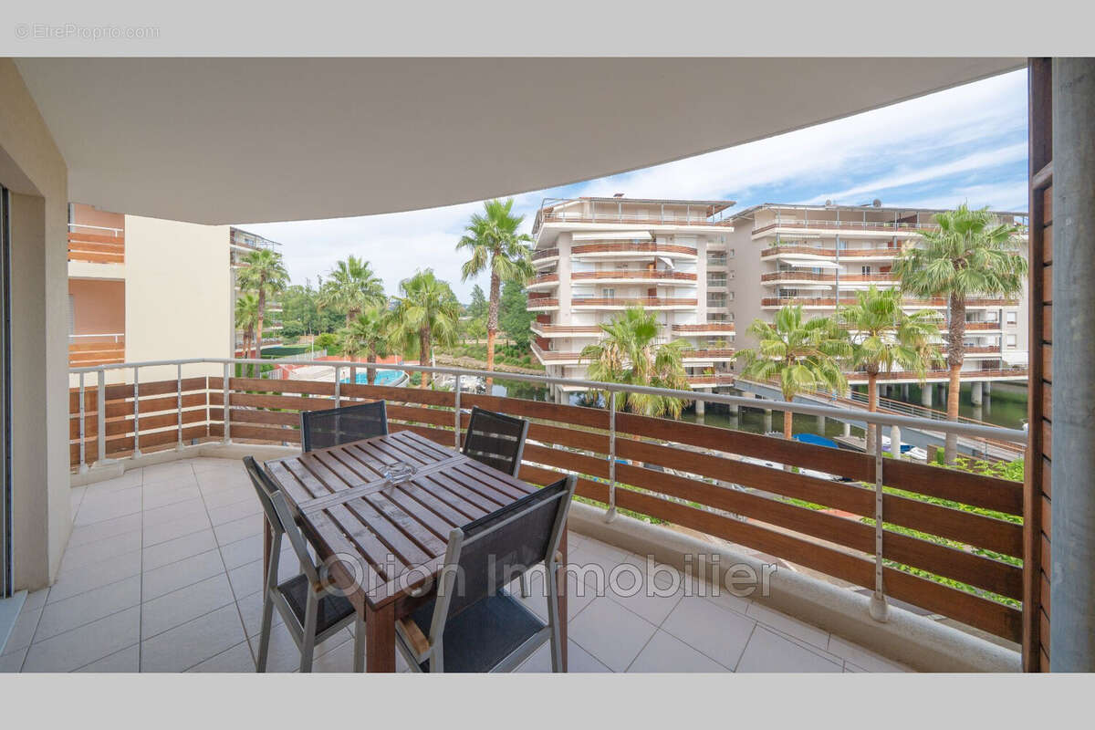 Appartement à MANDELIEU-LA-NAPOULE