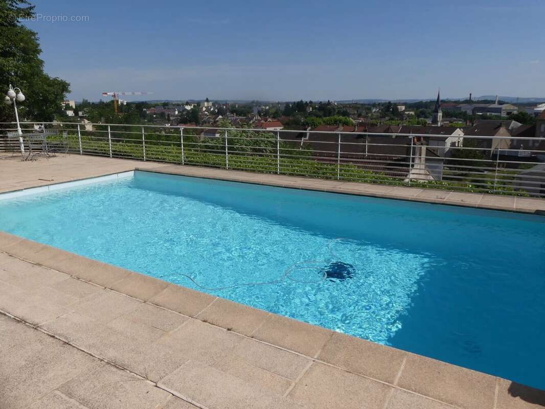 Maison à LE CREUSOT