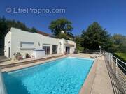 Maison à LE CREUSOT