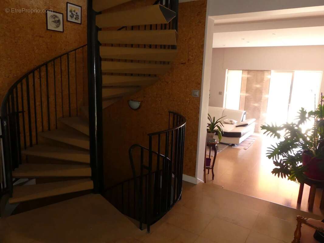 Maison à LE CREUSOT