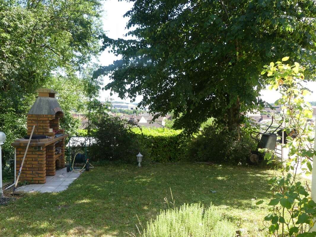 Maison à LE CREUSOT