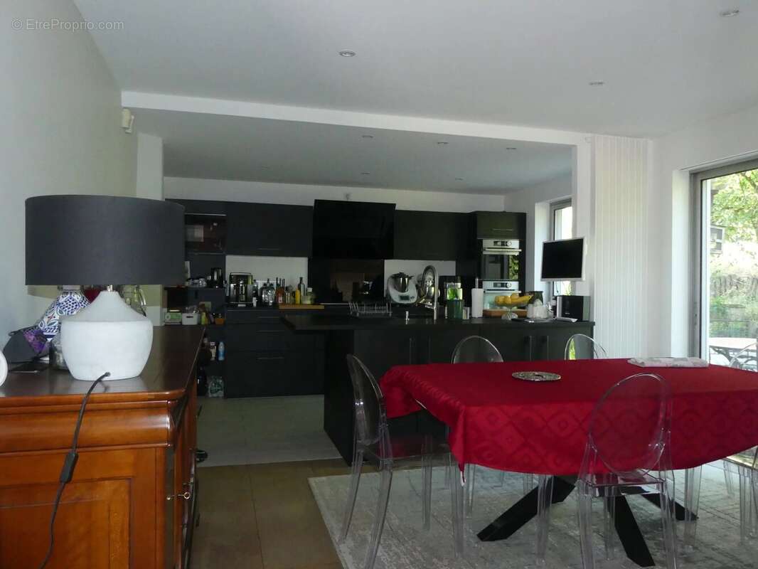 Maison à LE CREUSOT