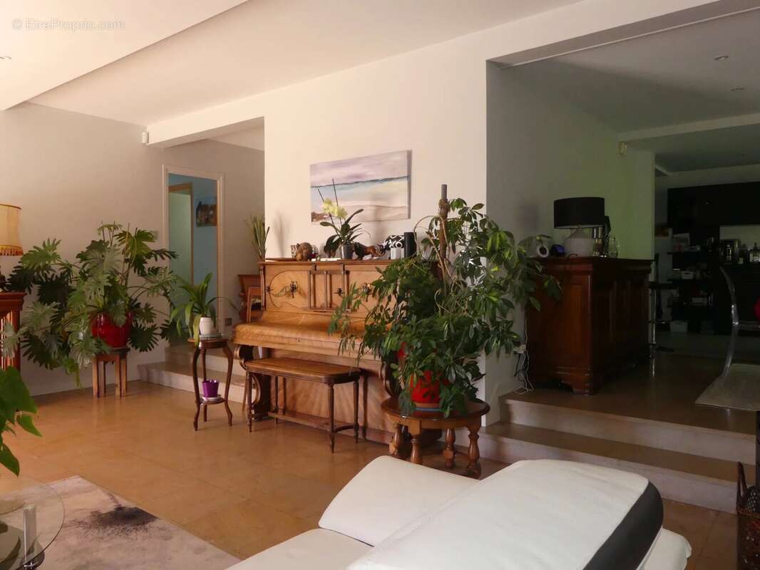 Maison à LE CREUSOT