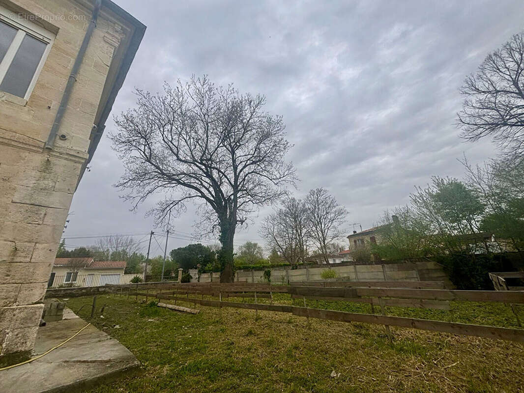 Appartement à SAINT-LOUIS-DE-MONTFERRAND