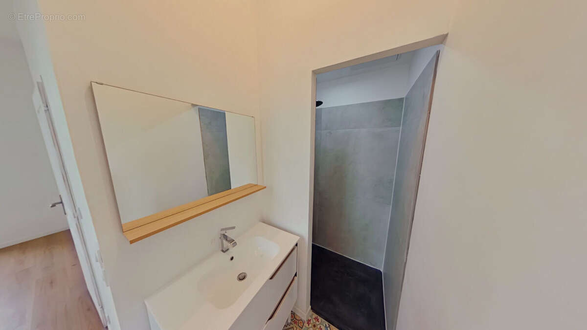 Appartement à SAINT-LOUIS-DE-MONTFERRAND