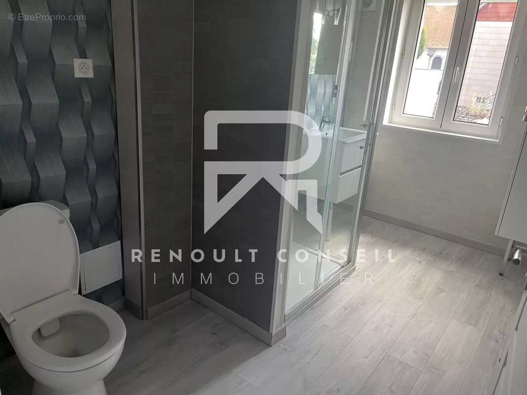 Maison à PETIT-COURONNE