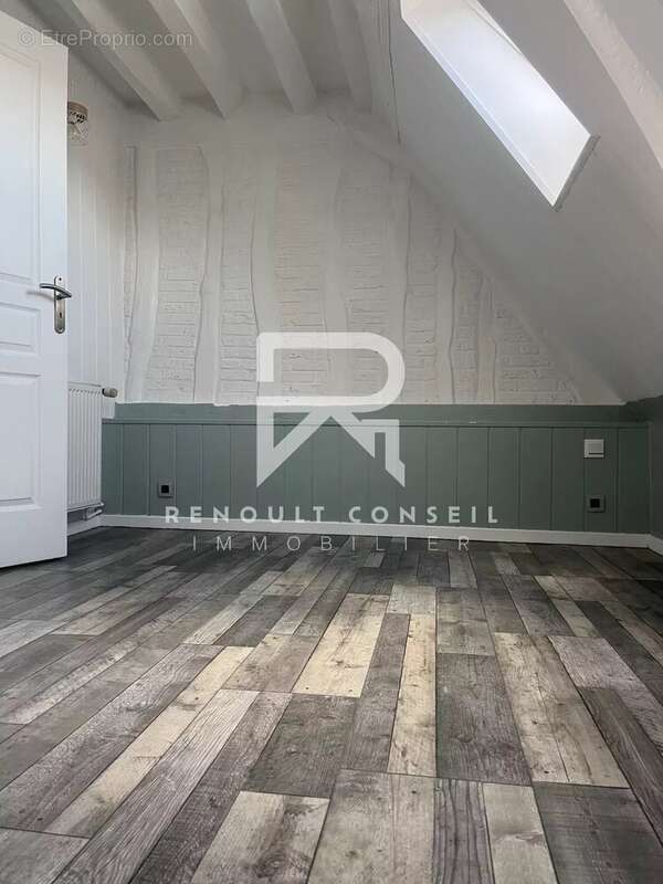 Maison à PETIT-COURONNE