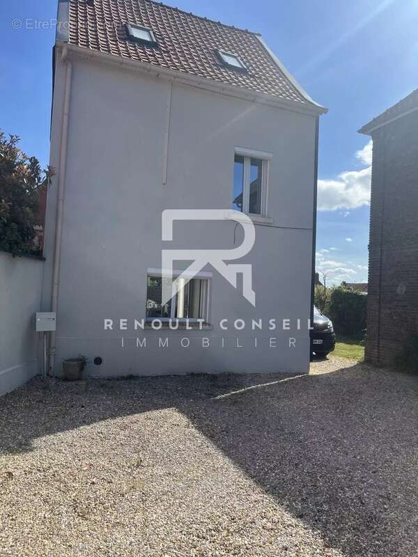 Maison à PETIT-COURONNE