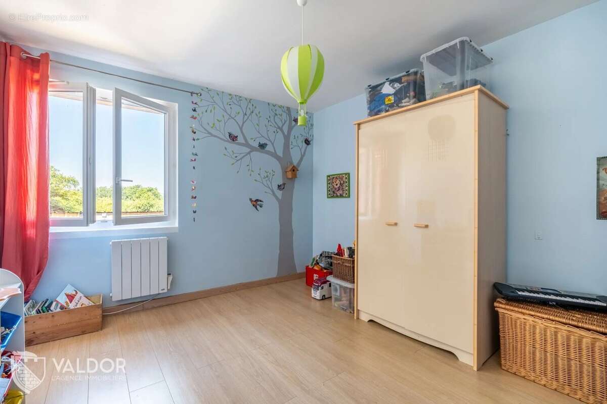 Appartement à QUINCIEUX