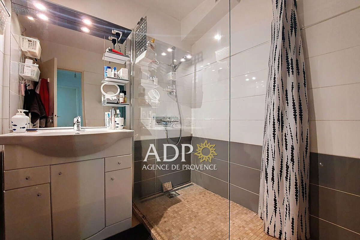 Appartement à PEYMEINADE