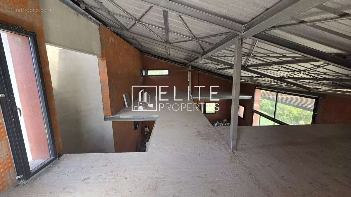 Maison à MOUANS-SARTOUX