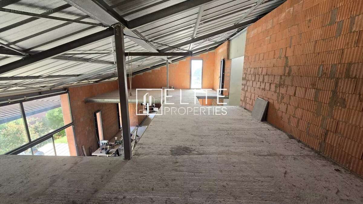 Maison à MOUANS-SARTOUX