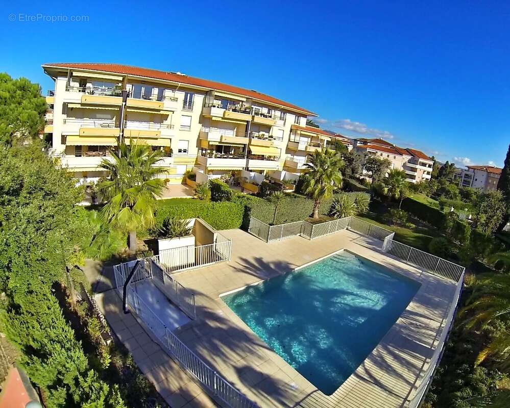 Appartement à FREJUS