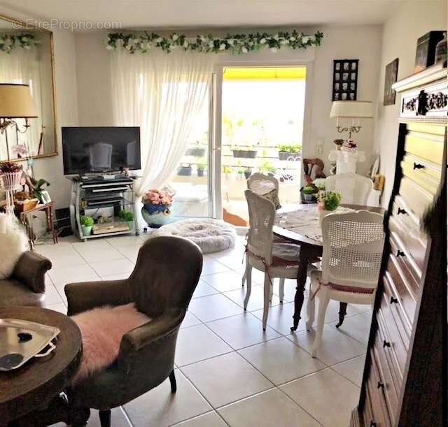 Appartement à FREJUS