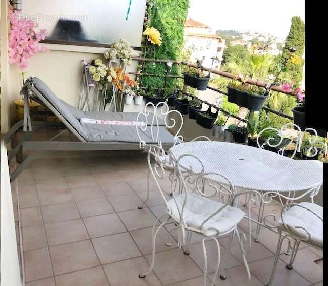 Appartement à FREJUS