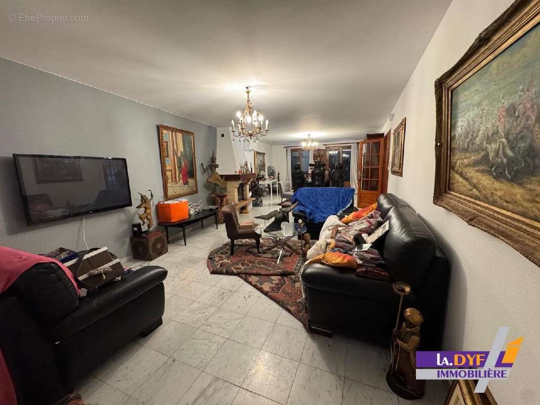 Maison à VILLEPARISIS