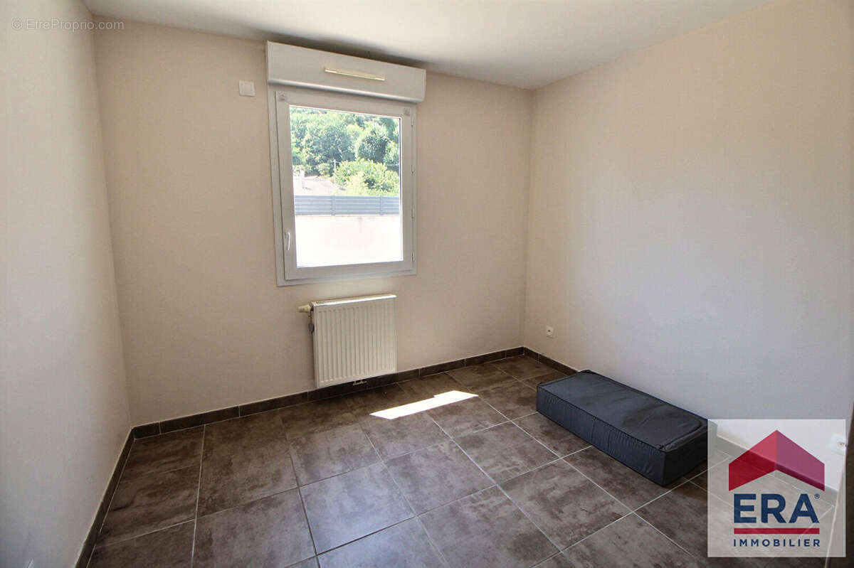 Maison à MONTELIMAR