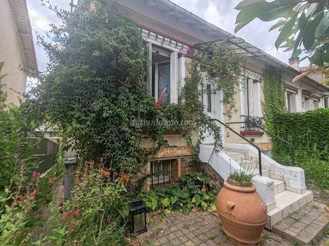 Maison à VILLENEUVE-SAINT-GEORGES