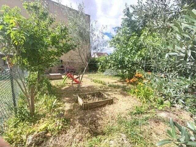 Maison à VILLENEUVE-SAINT-GEORGES