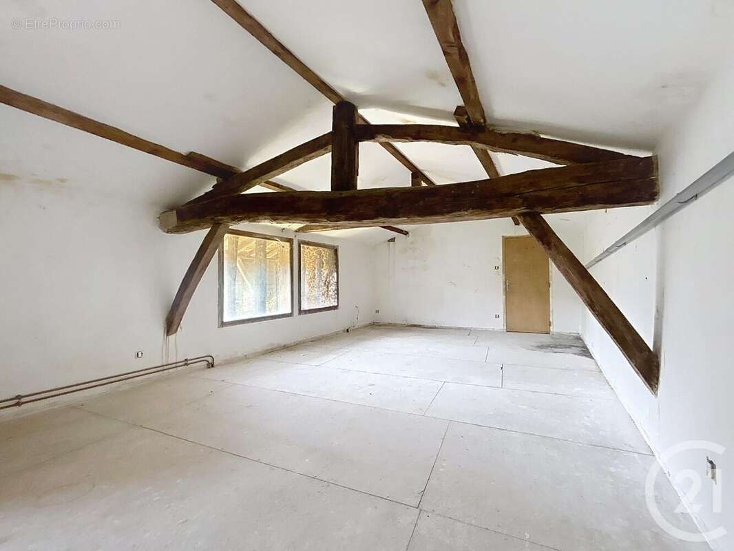 Maison à SAINT-AMAND-SUR-FION