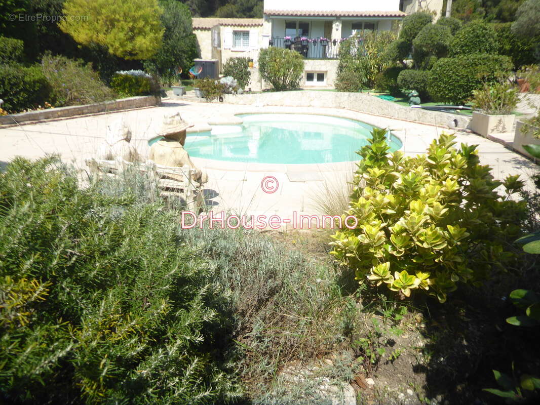 Maison à CARRY-LE-ROUET