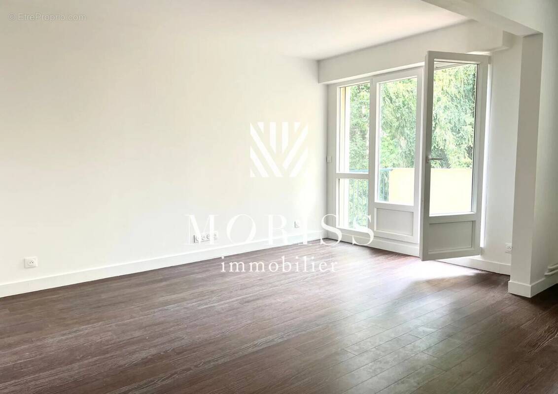 Appartement à SAINT-MAUR-DES-FOSSES