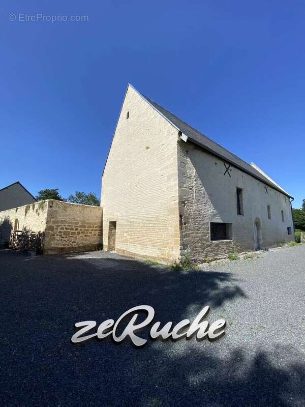 Maison à BRETTEVILLE-SUR-ODON