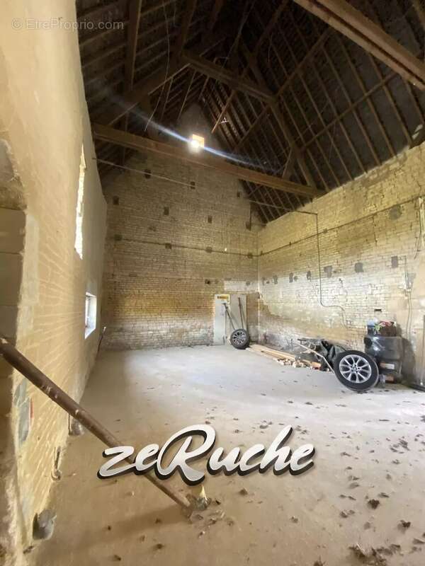 Maison à BRETTEVILLE-SUR-ODON