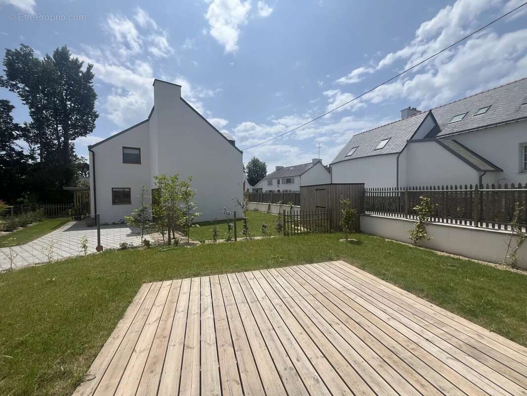 Maison à LARMOR-BADEN