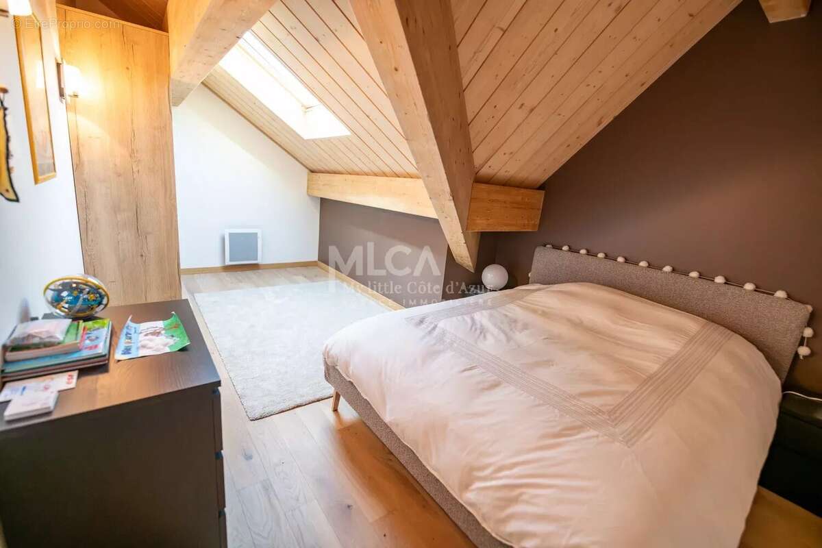 Appartement à SAINT-ETIENNE-DE-TINEE