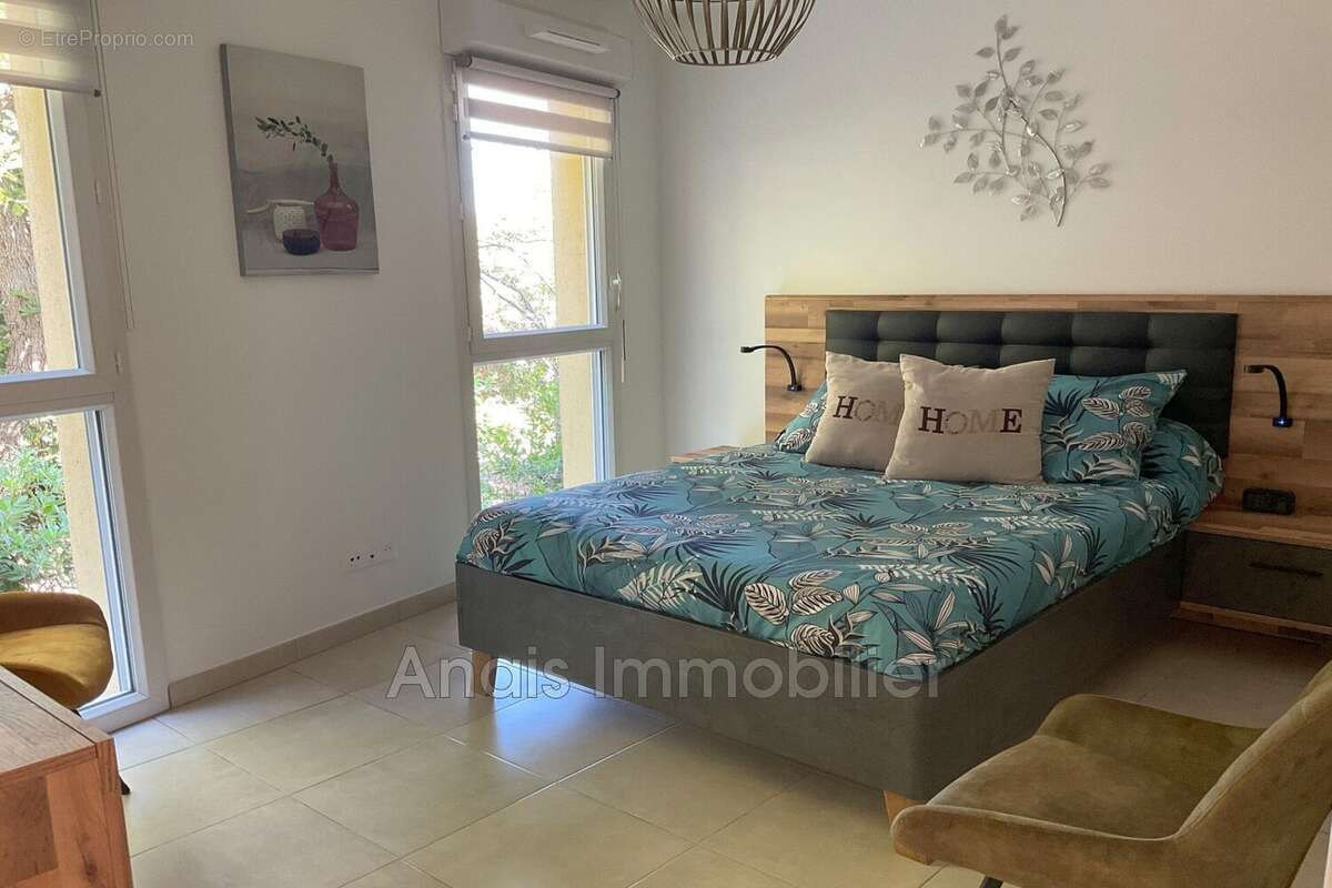 Appartement à COGOLIN