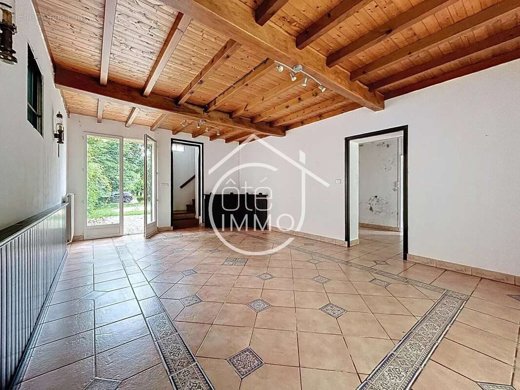 Maison à SAINTE-TERRE