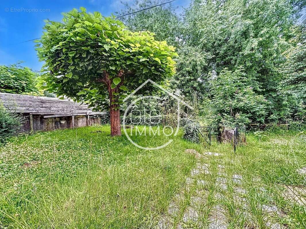 Maison à SAINTE-TERRE