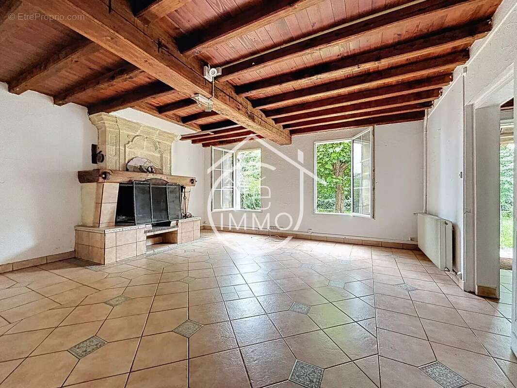 Maison à SAINTE-TERRE