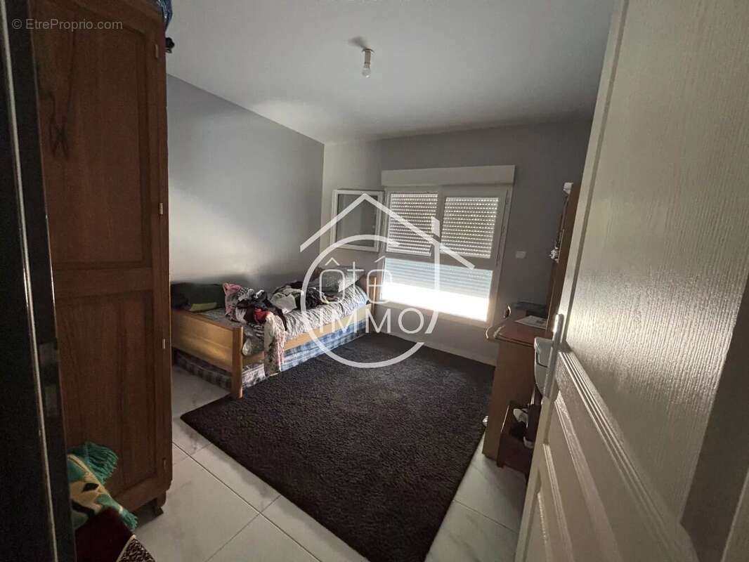 Maison à CASTILLON-LA-BATAILLE