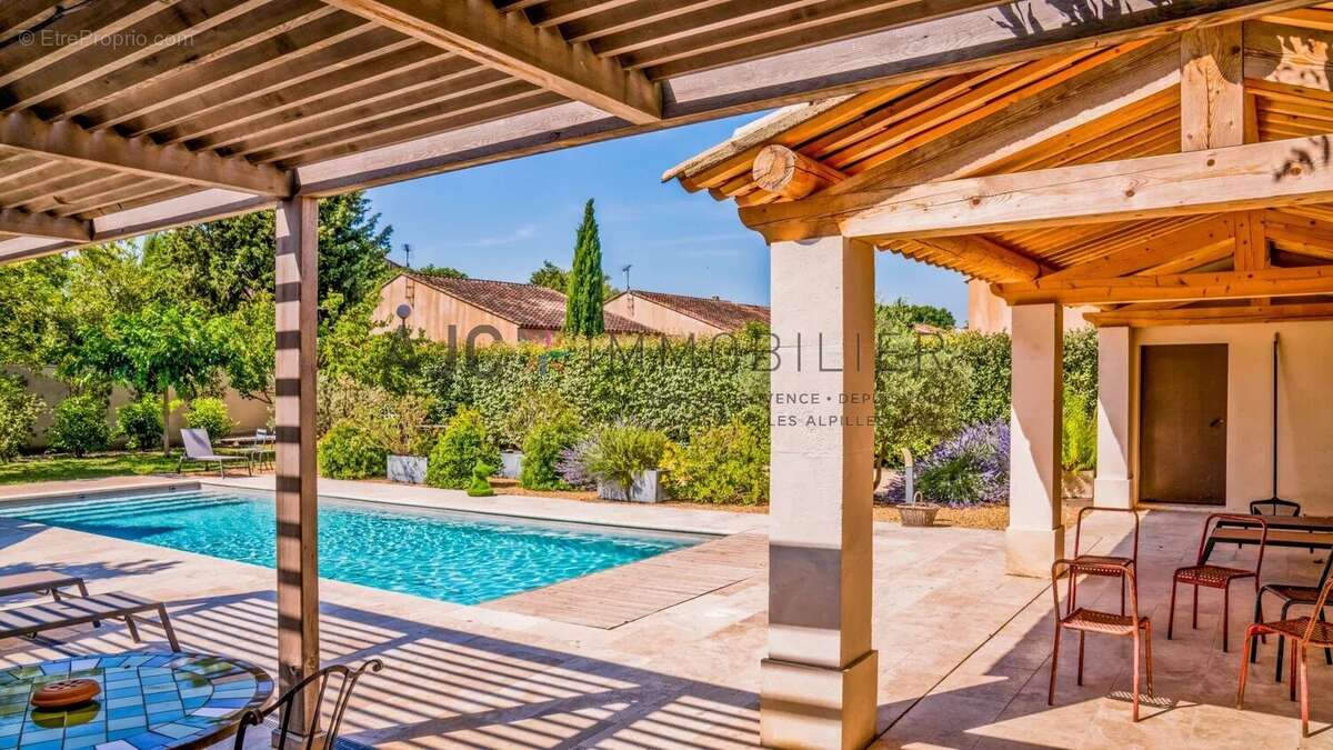 Maison à SAINT-REMY-DE-PROVENCE