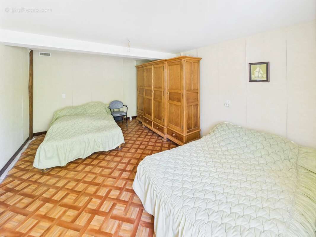 Maison à PRECY-SOUS-THIL