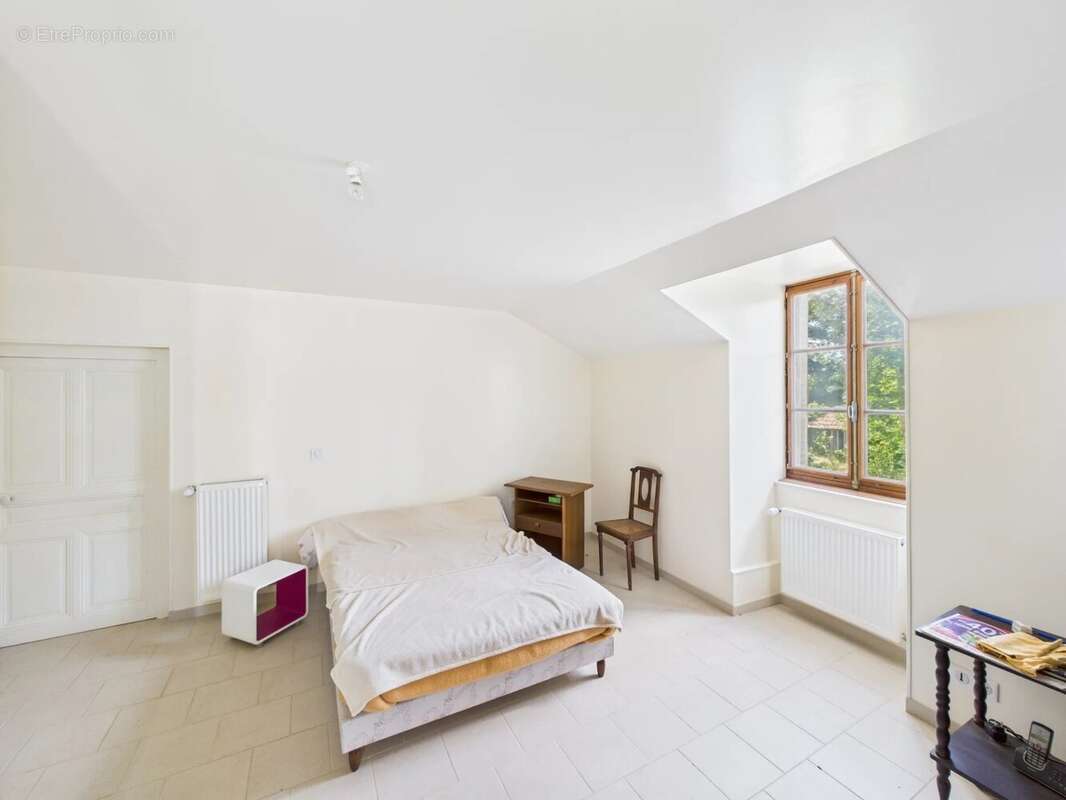 Maison à PRECY-SOUS-THIL