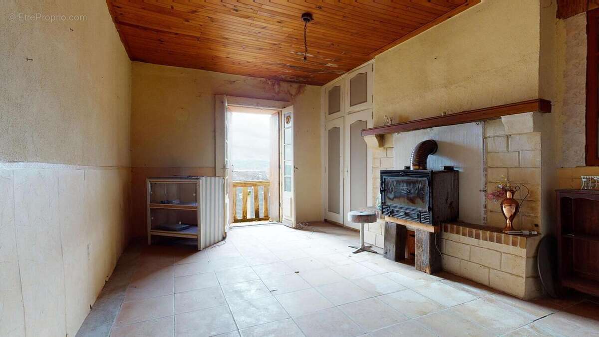 Maisonenpierresaucoeurduvillagemedieval11062020120 - Maison à SAINT-CYPRIEN