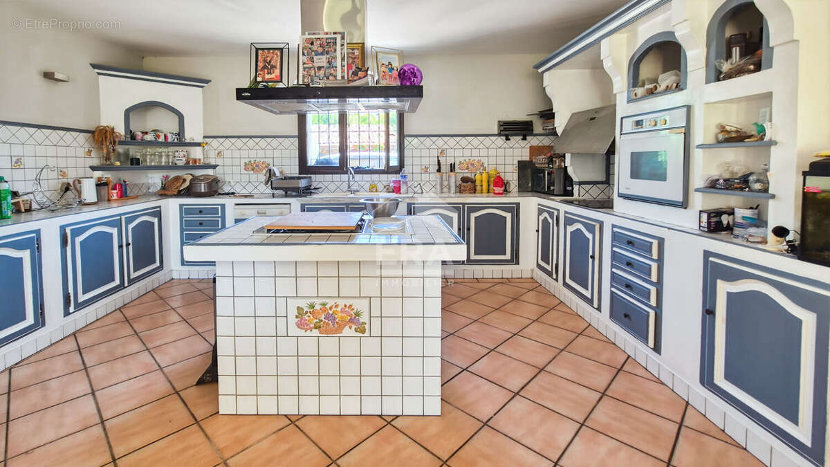 Maison à CHATEAURENARD