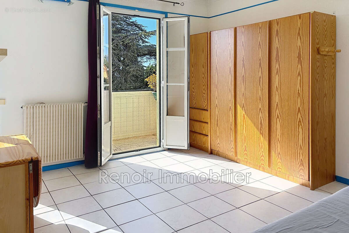 Appartement à VILLENEUVE-LOUBET