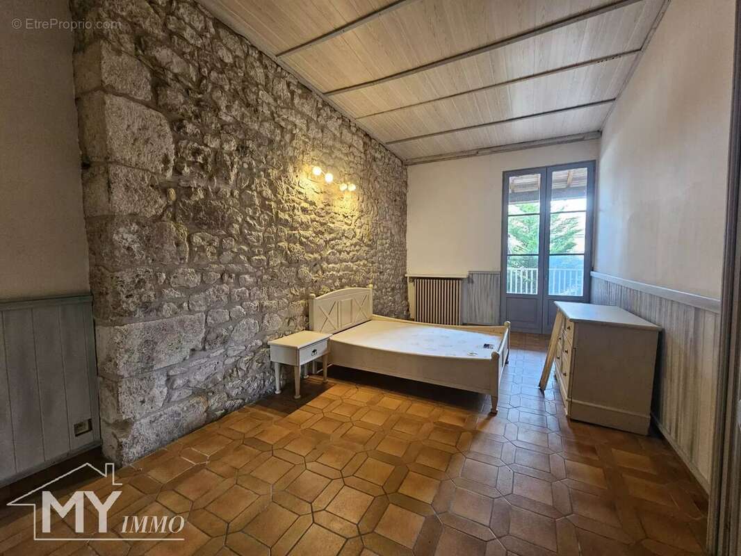 Appartement à SAINTE-FOY-LA-GRANDE