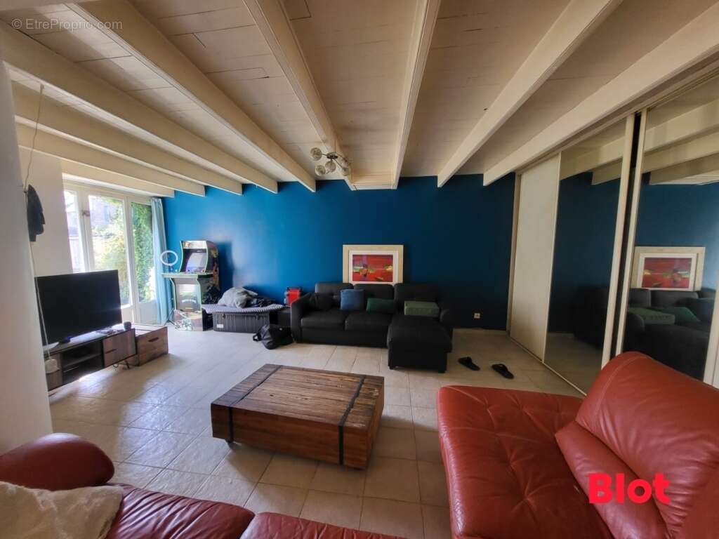 Maison à SAINT-PERE